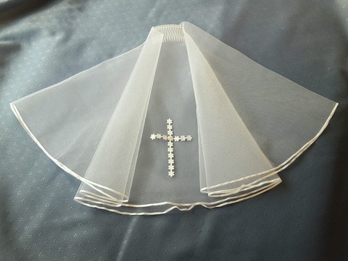 Communion veil with daisy - veil,